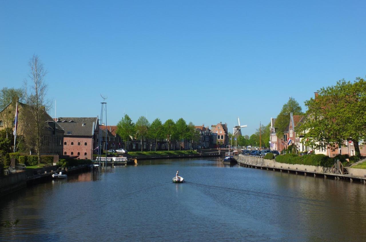 B&B Ferdivedaasje Dokkum Exterior photo